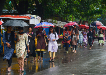 Heavy rain forecast for 21 Tamil Nadu districts; Chennai may see thunderstorms