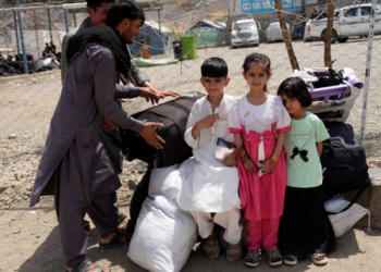 UN experts warn Pakistan against forcibly returning Afghan refugees