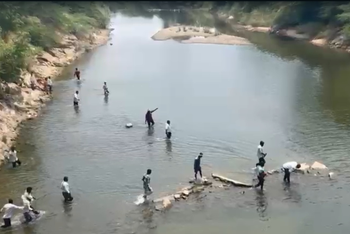 Tension at Telangana’s Jurala project as farmers intensify protest demanding water