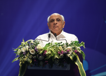 Gujarat govt offices face 100-mark cleanliness test, e-waste disposal gets highest weightage