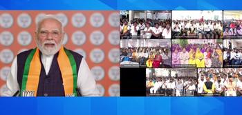 PM Modi interacts with Seva Yatris travelling from Vadnagar to Varanasi, says service should be primary duty