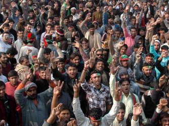 Pakistan braces for bloody PTI confrontation, lockdown imposed amid casualty fears