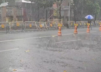 Fresh low-pressure area may bring more rain to Bengal ahead of Durga Puja