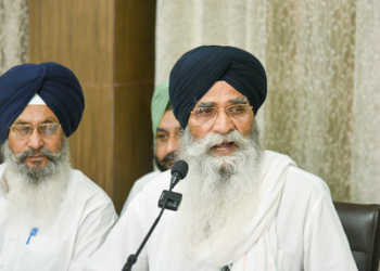 Akal Takht acting Jathedar meets death-row convict Rajoana in Patiala jail