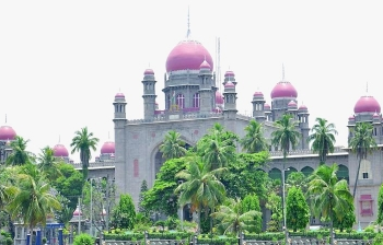 Telangana HC directs police to identify cops who allegedly misbehaved with BRS’ women MLAs
