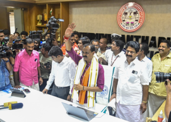 Fake signature row turns into battle between BJP, CPI-M in Thiruvananthapuram Corporation