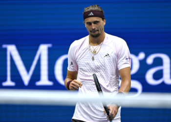 Shanghai Masters: Zverev overcomes stumble to move into R3, Cobolli stunned in round 2