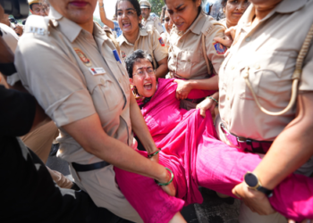 ‘Not afraid of police’: AAP leaders detained in Delhi during protest against CEC
