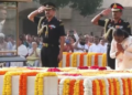 President Murmu, PM Modi pay floral tribute to Mahatma Gandhi at Raj Ghat
