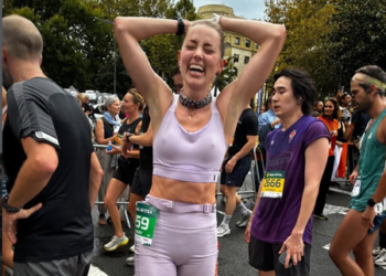 Amber Heard completes first half marathon, completes 21km run