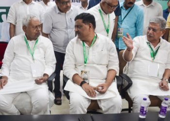 Sanjay Jha backs Lalan Singh’s mediation as JD(U) seeks to contain JD(U)’s Anant-Neeraj rift
