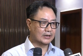 Rahul Gandhi should learn selfless service from PM Modi: Kiren Rijiju slams protest against CEC