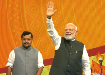 PM Modi receives warm welcome at ‘Viksit Bharat Sankalp Sabha’; Nabin hails his resolve to serve people