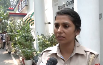 ‘Punched, kicked and assaulted’: Delhi Police Constables recount ordeal during Cong protest